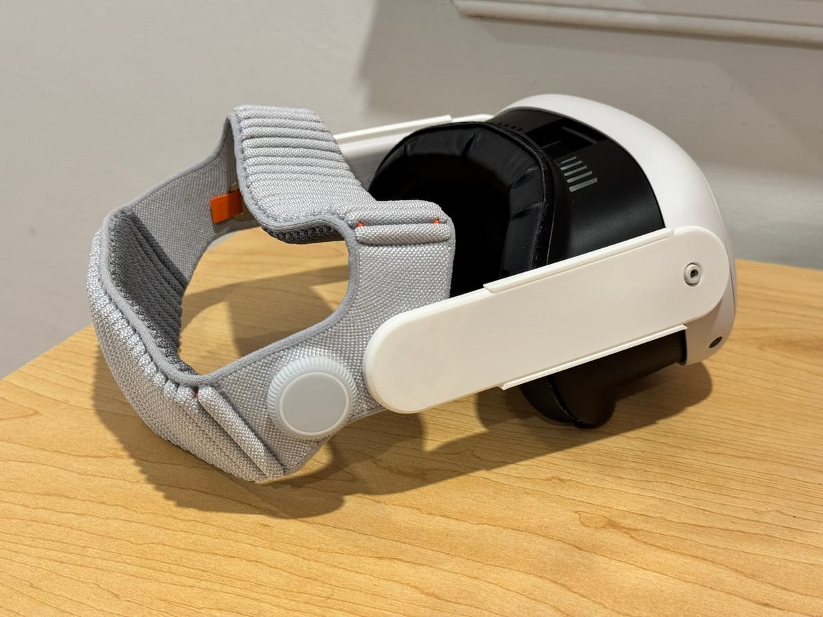 Featured image for Meta and Apple Balance in Dual Knit Band Quest 3 Mod