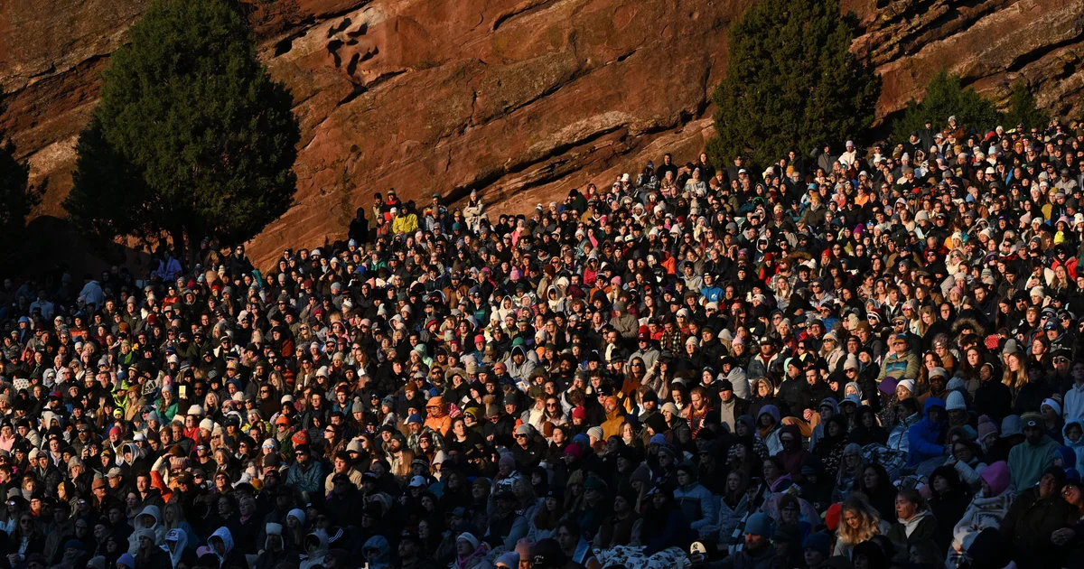 Featured image for Red Rocks Amphitheatre Achieves Record Attendance, Enters Global Top 5 in 2025