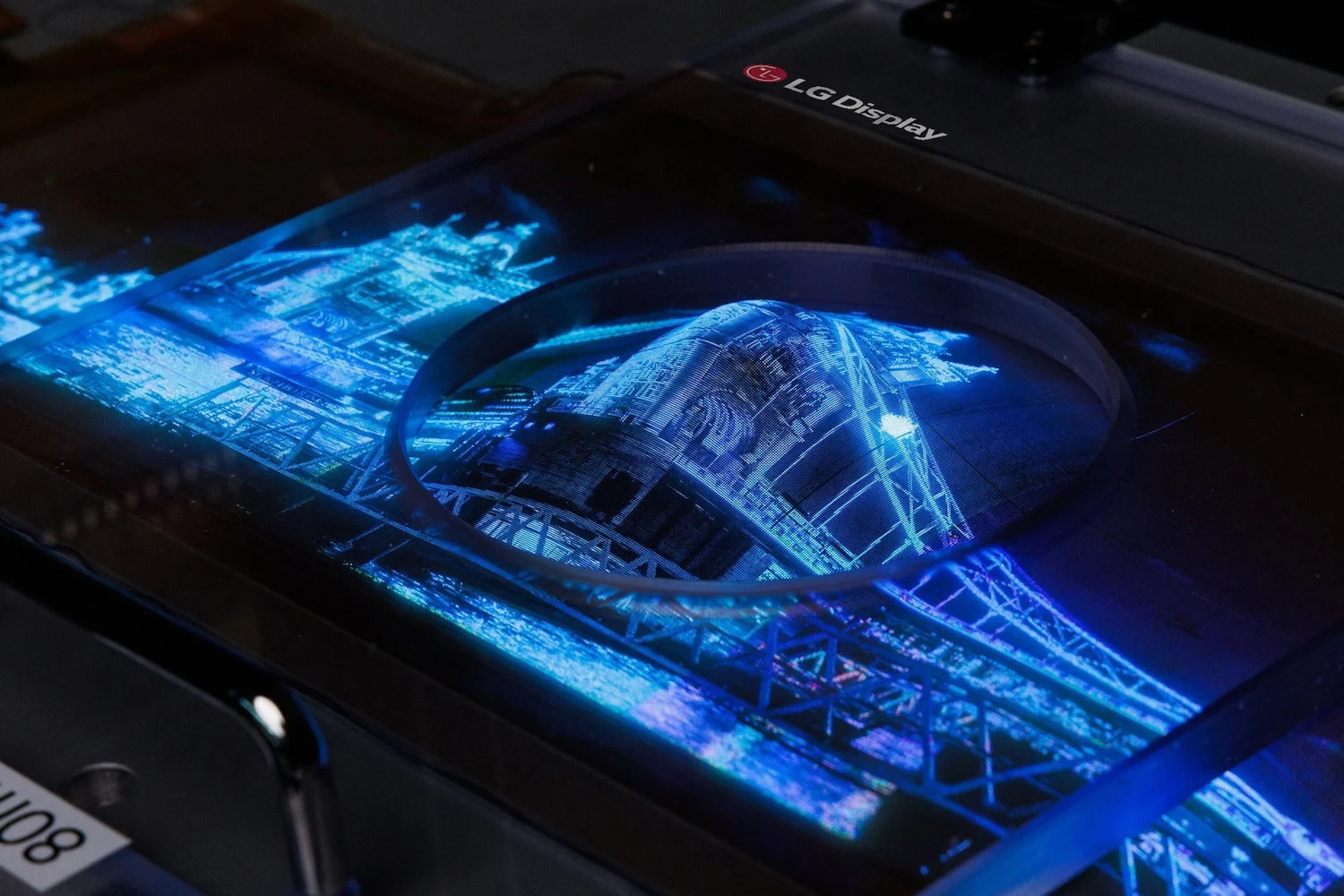 Featured image for LG Unveils Ultra-Stretchable OLED Screen for Futuristic Applications