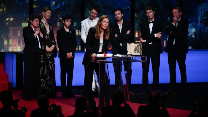 Featured image for French Director Criticizes Macron at Cannes Palme d'Or Ceremony.