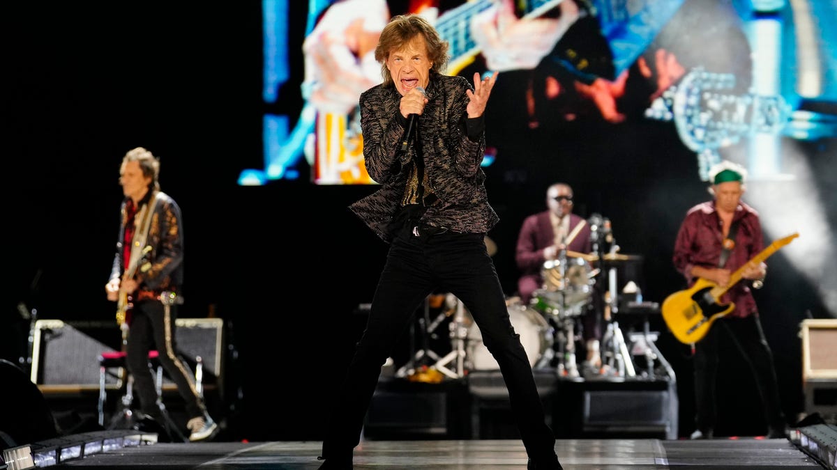 Featured image for "Rolling Stones Thrill MetLife with Timeless Performance and Fan Favorites"