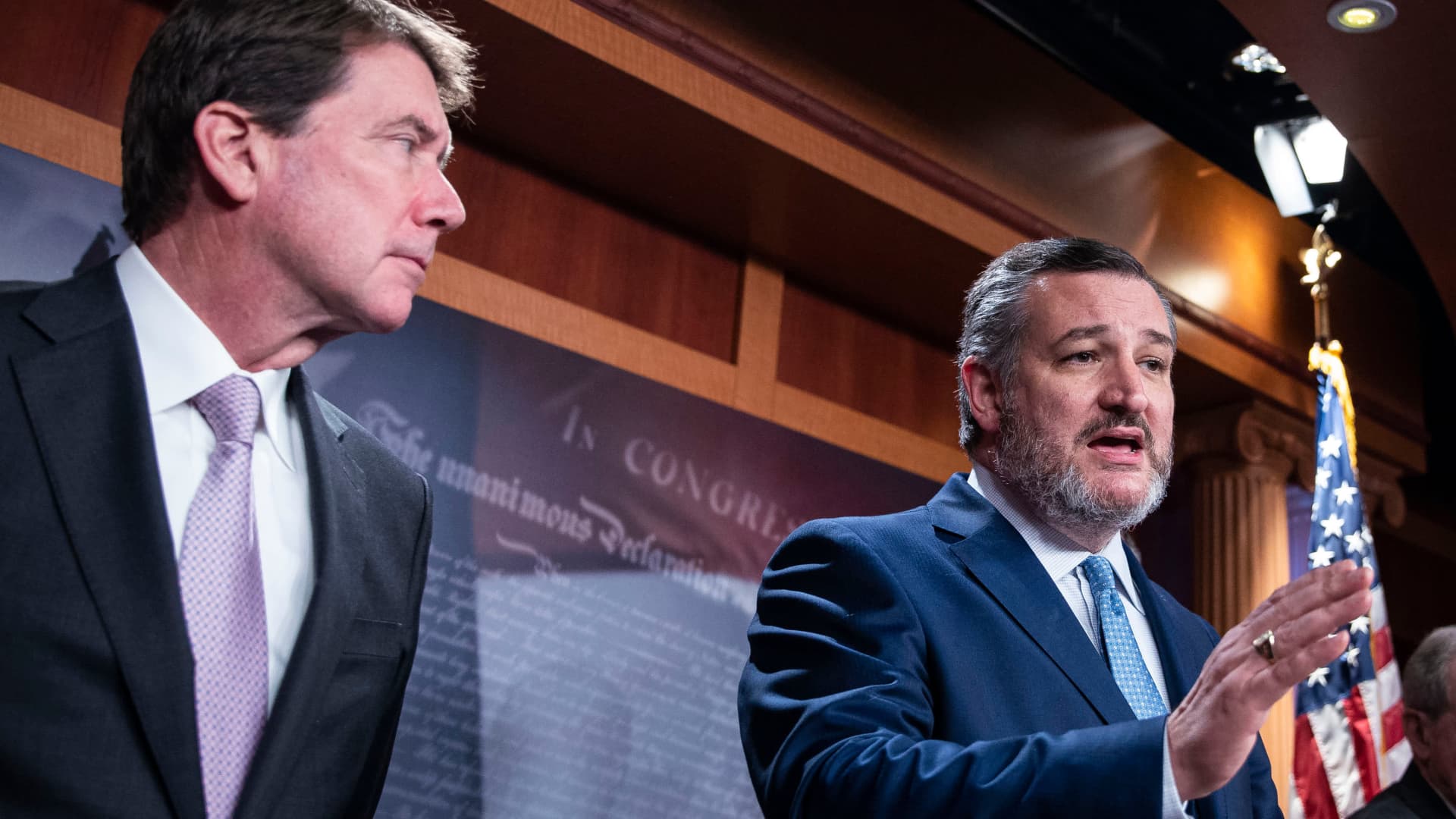 "Senate Bill Targets SEC Rule on AI Conflicts of Interest"