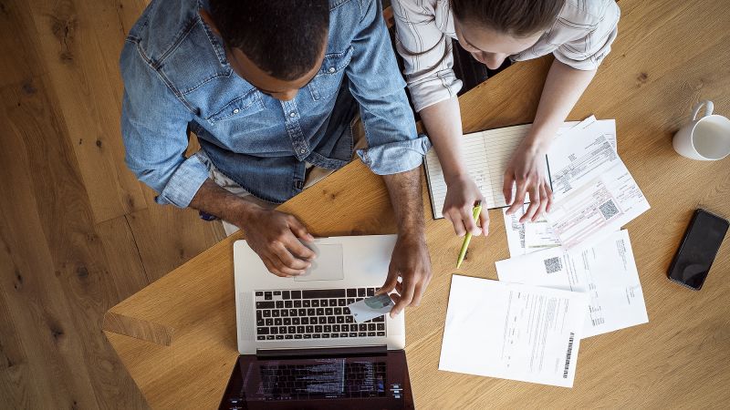 Featured image for Rising Incomes Mitigate Impact of Growing Household Debt