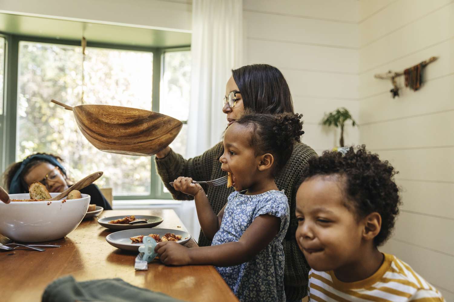 "Unlocking the Secrets to a Longer Life: 6 Healthy Habits Revealed"