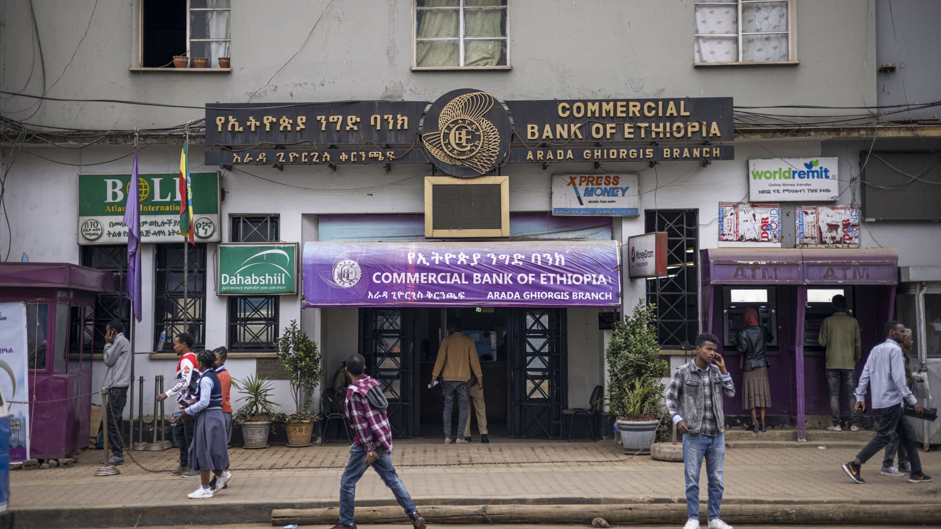 Featured image for Ethiopian Bank Grapples with Massive Withdrawals Due to Technical Glitch