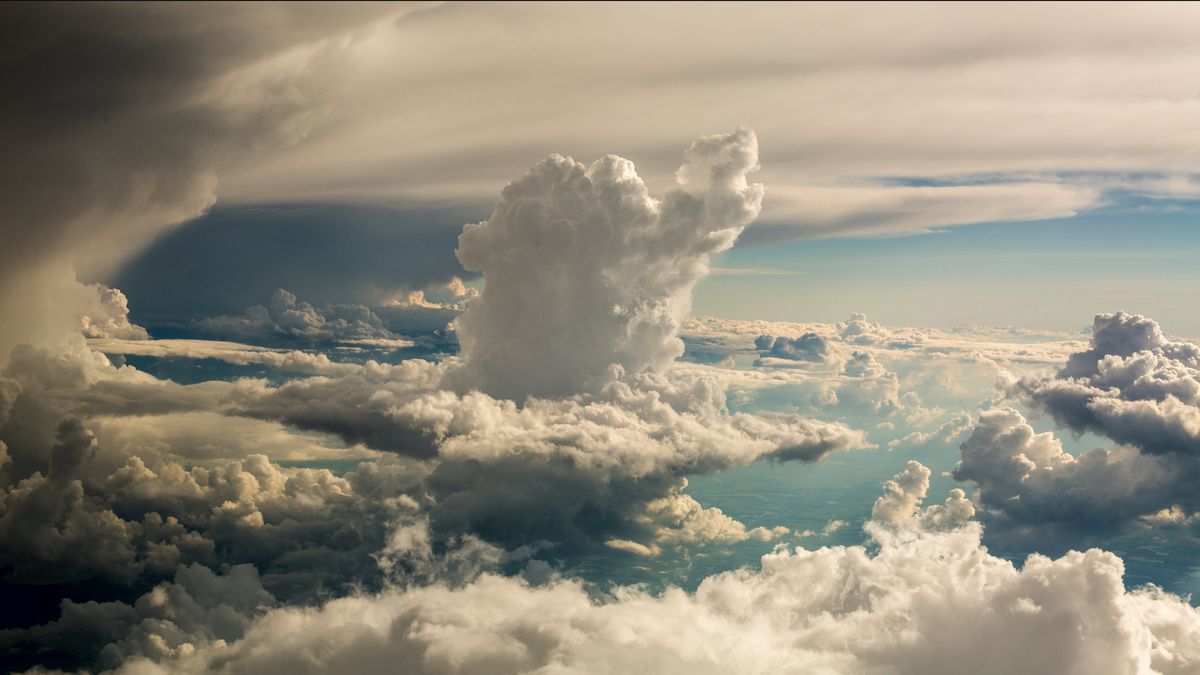 The Science Behind Floating Clouds