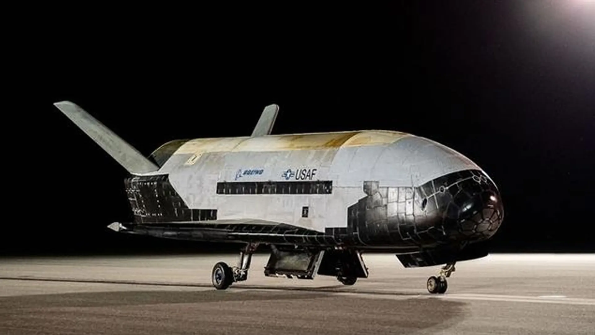 China's Spaceplane Deploys Another Mysterious Orbital Object