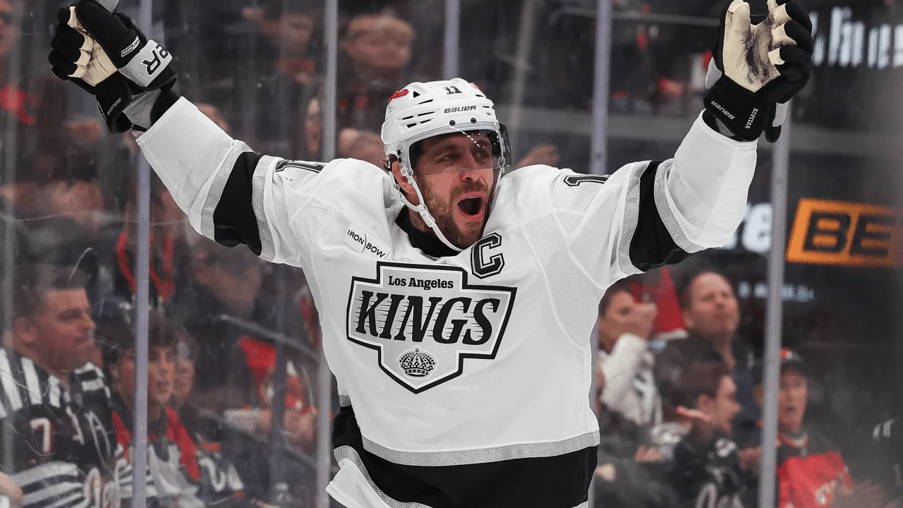 Kopitar tops Kings' all-time points list in milestone night