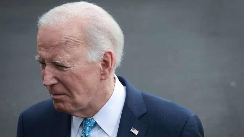 "Biden Calls for Urgent Meeting with Congressional Leaders Amid Mounting Pressure for Ukraine Aid"