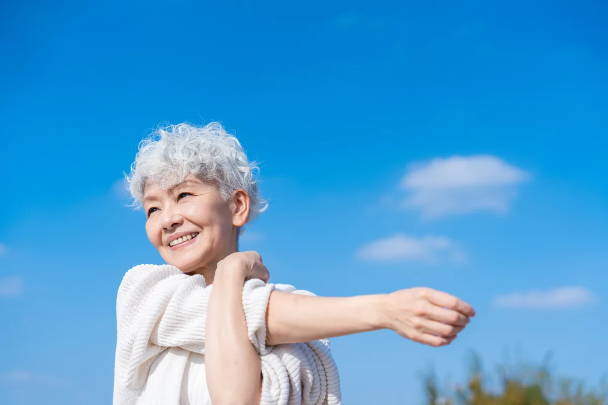 "6 Healthy Habits for Longevity: Lessons from Japan, Sweden, and Norway"