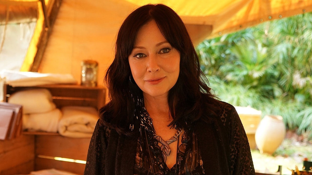 Featured image for Shannen Doherty's Downsizing Journey Amid Cancer Battle