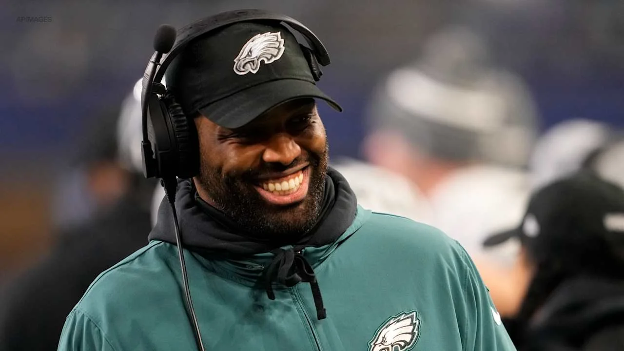 Bucs Interview Eagles' Michael Clay for Special Teams Coordinator