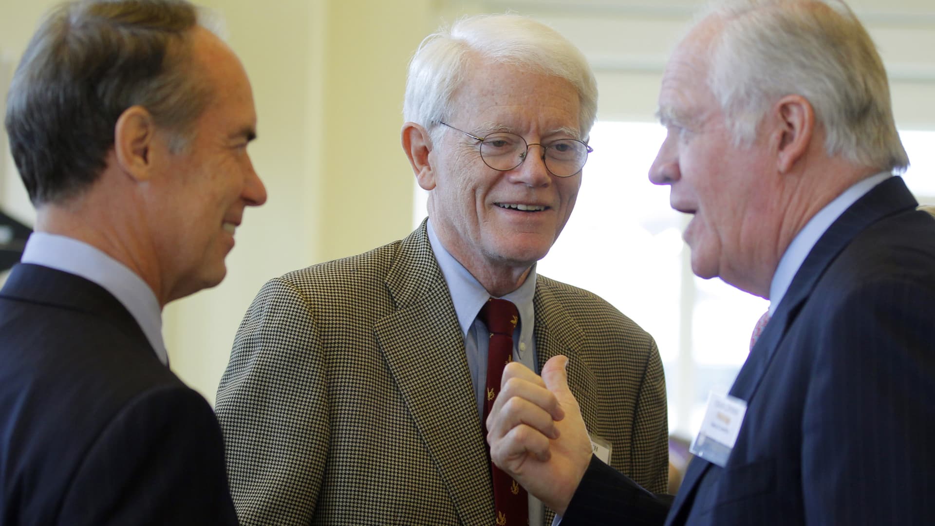 Peter Lynch's Insights on Investing and Stock Picking.