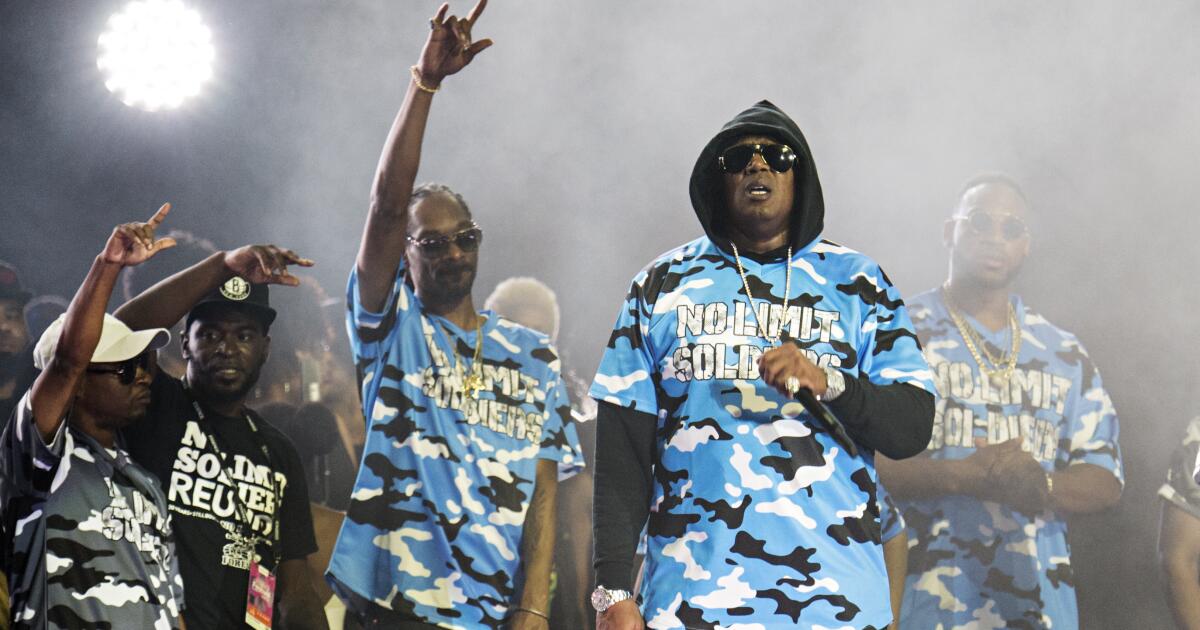 Featured image for Snoop Dogg and Master P Sue Walmart and Post Over Cereal Sabotage