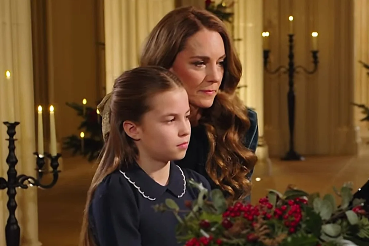 Featured image for Kate Middleton and Princess Charlotte Delight with Surprise Christmas Carol Duet