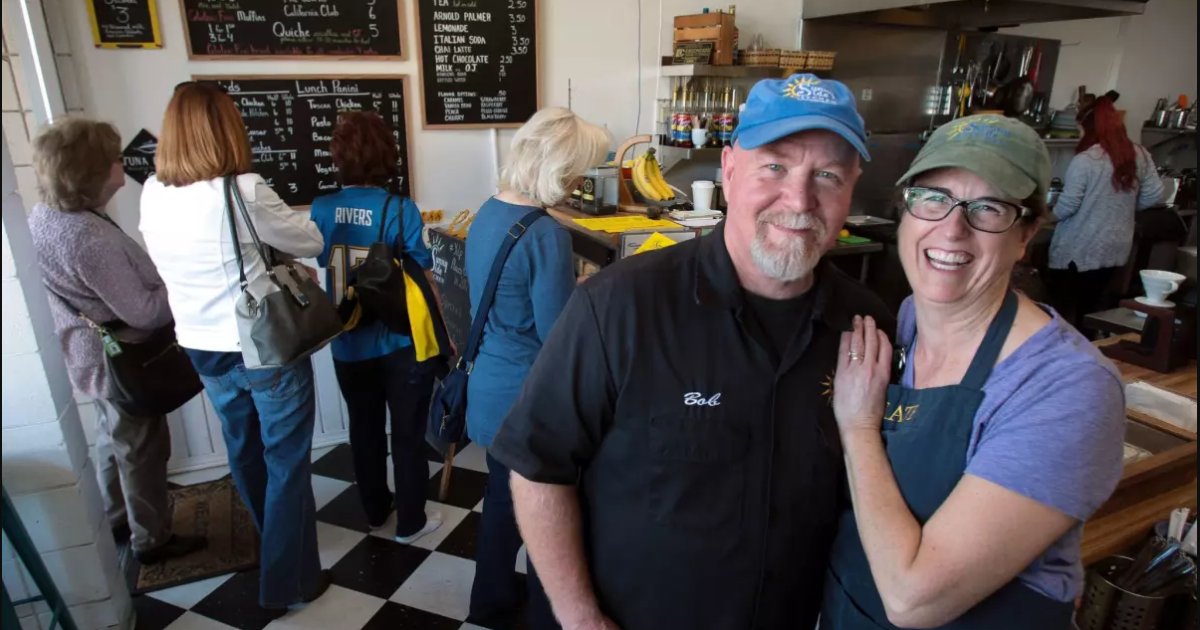 Featured image for "Yelp's Top 100: Standout Restaurants Across the U.S."