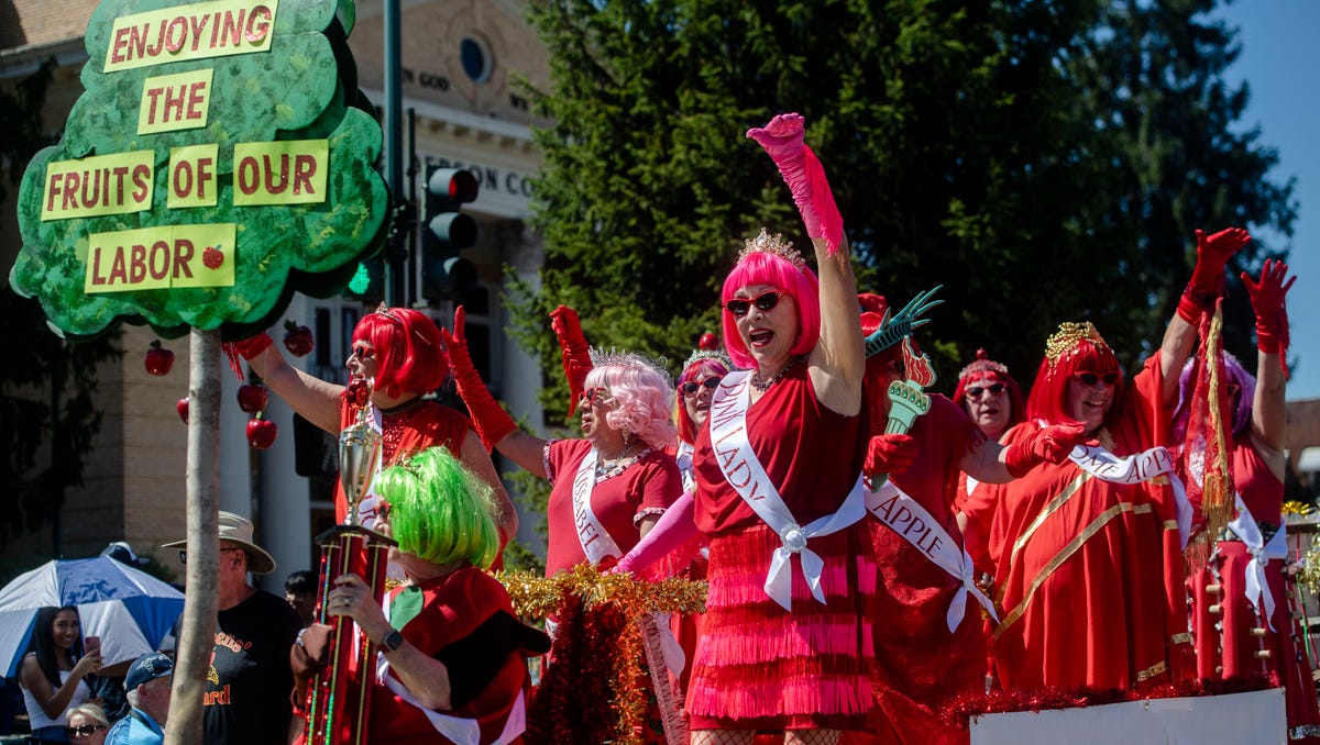 Featured image for "NC Apple Fest: A Celebration of Apples, Parades, and Fundraisers"
