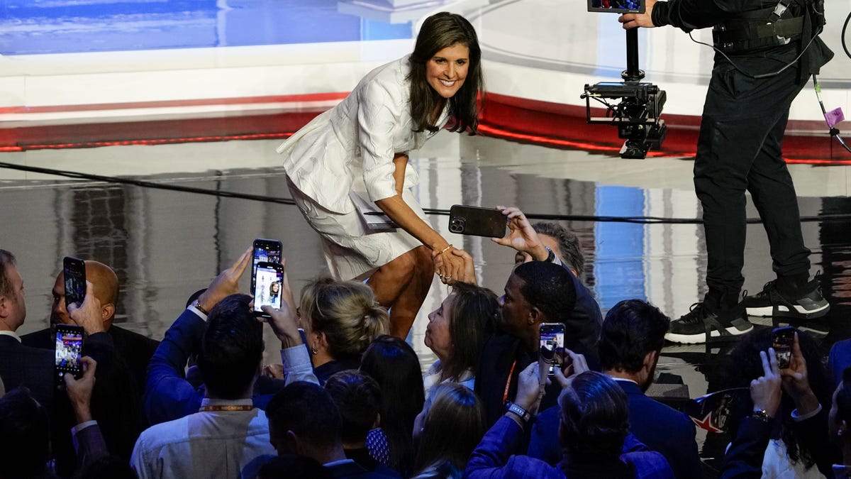 "Nikki Haley Receives Key Endorsement from NH Governor Chris Sununu"