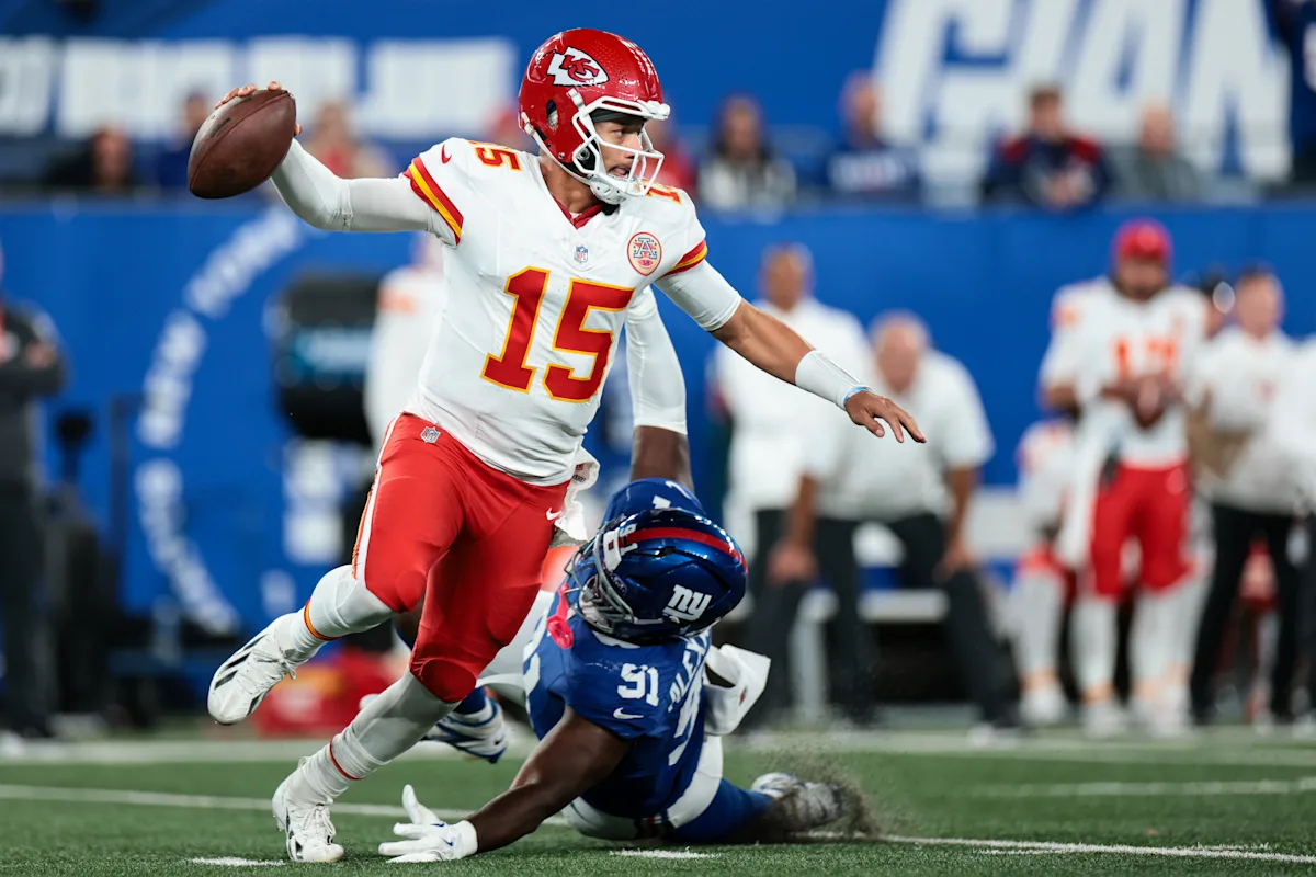 Chiefs edge Giants in close Sunday Night Football clash