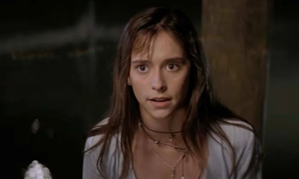 Featured image for Jennifer Love Hewitt Returns for 'I Know What You Did Last Summer' Sequel