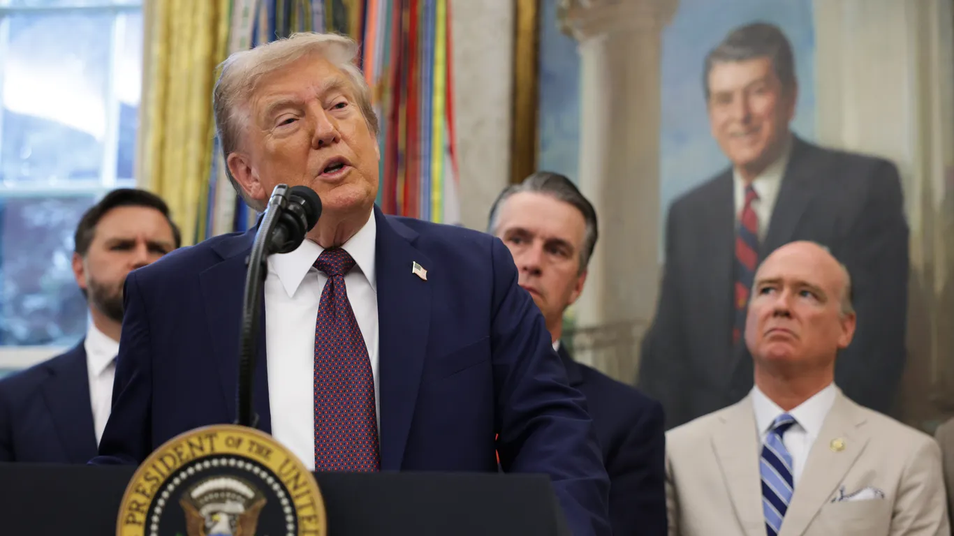 Featured image for Trump Responds to Health Rumors and Public Absence