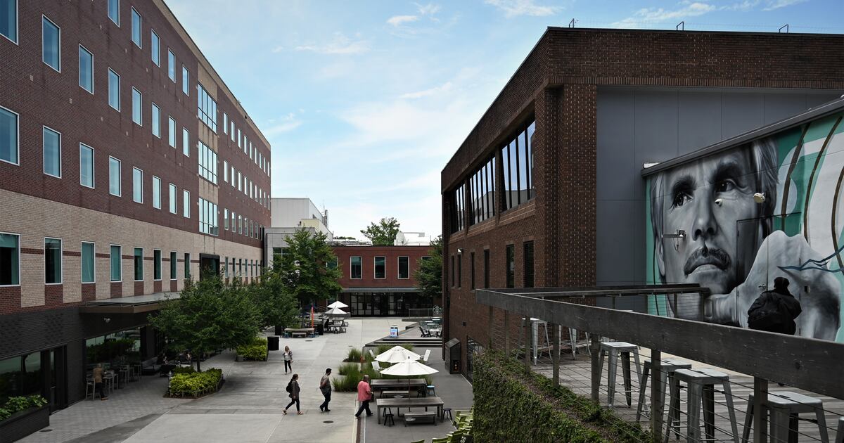 Featured image for CNN Relocates Morning Show Production to Atlanta, Overhauls Lineup