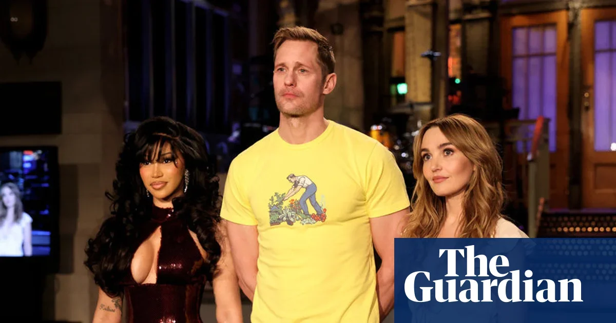 Alexander Skarsgård Navigates SNL's 1,000th Episode With Wacky Charisma