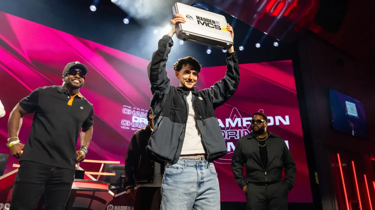 Texan gamer tops Madden Bowl, grabs $250,000