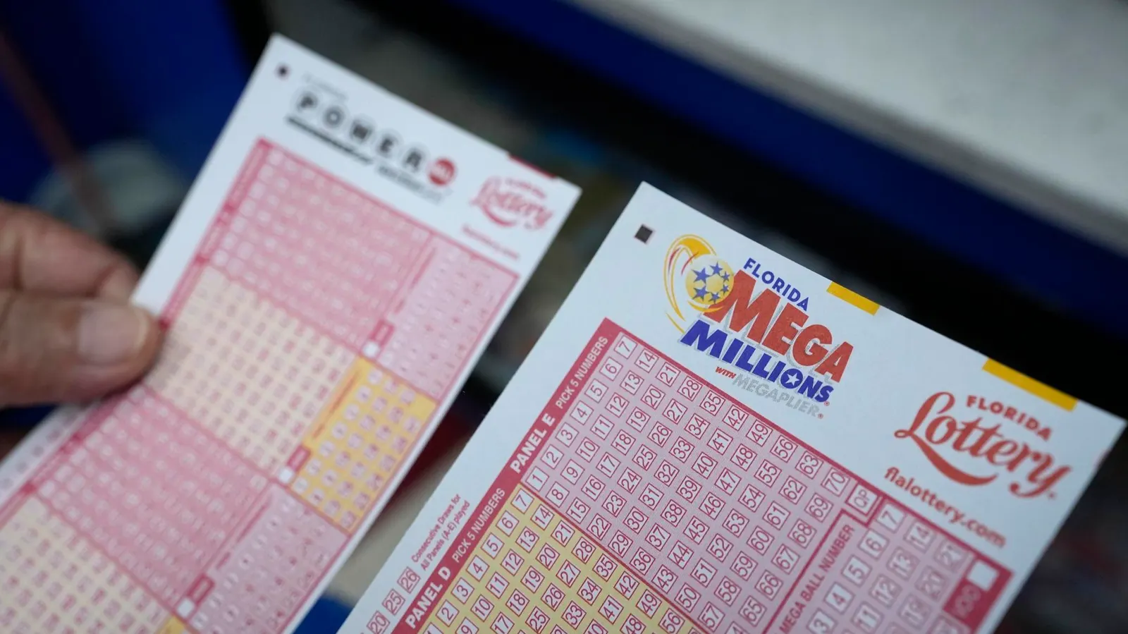 Mega Millions Jackpot Climbs to $670M with No Winner Yet