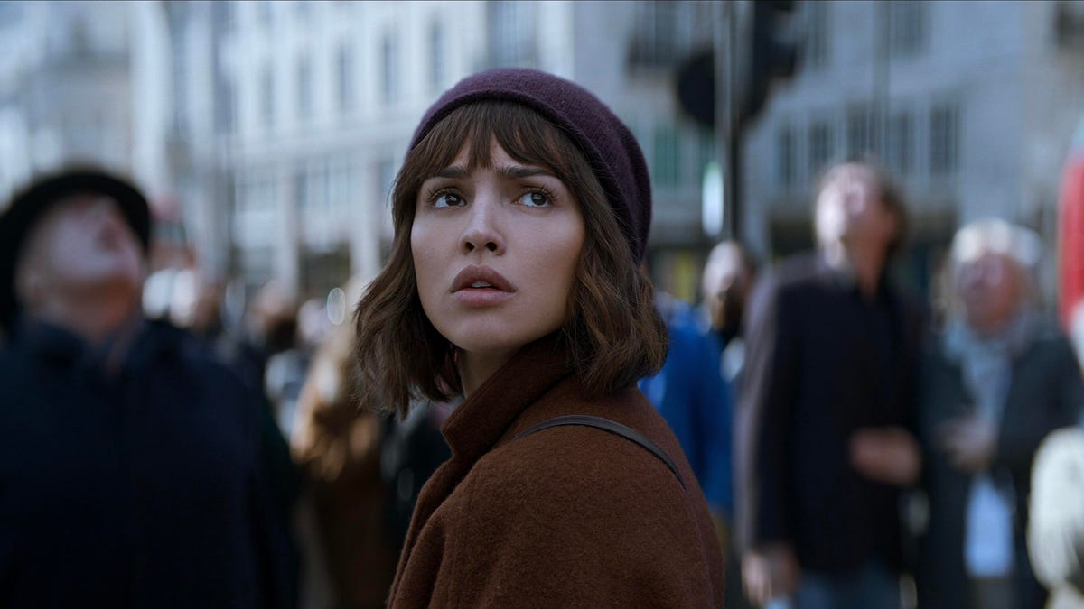"Unraveling the '3 Body Problem' on Netflix: A Galaxy-Brained Spectacle"