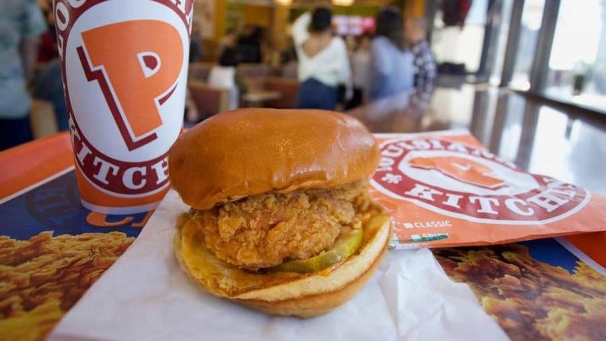 Featured image for "Top Spots for Free Fried Chicken Sandwiches on National Fried Chicken Sandwich Day"