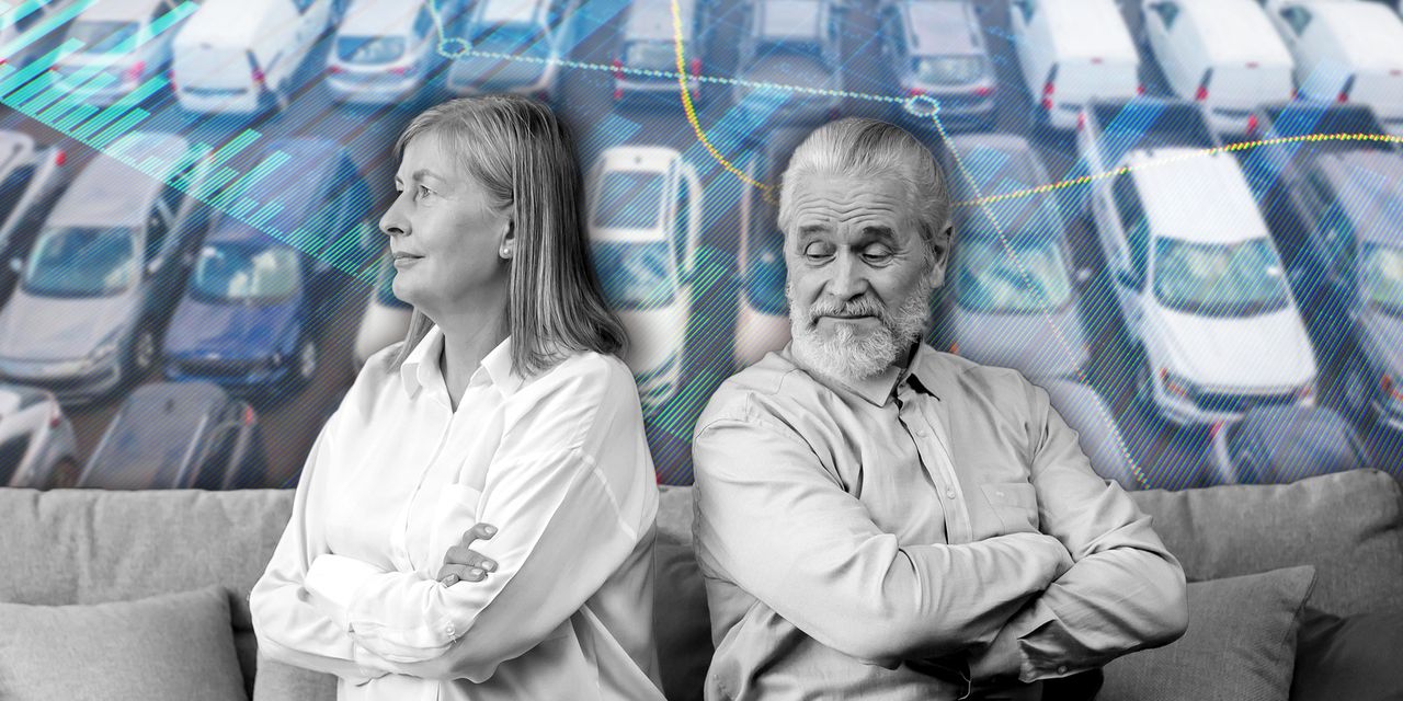 Retirees' Financial Dilemmas: Living Cheap vs. Converting to Roth IRA