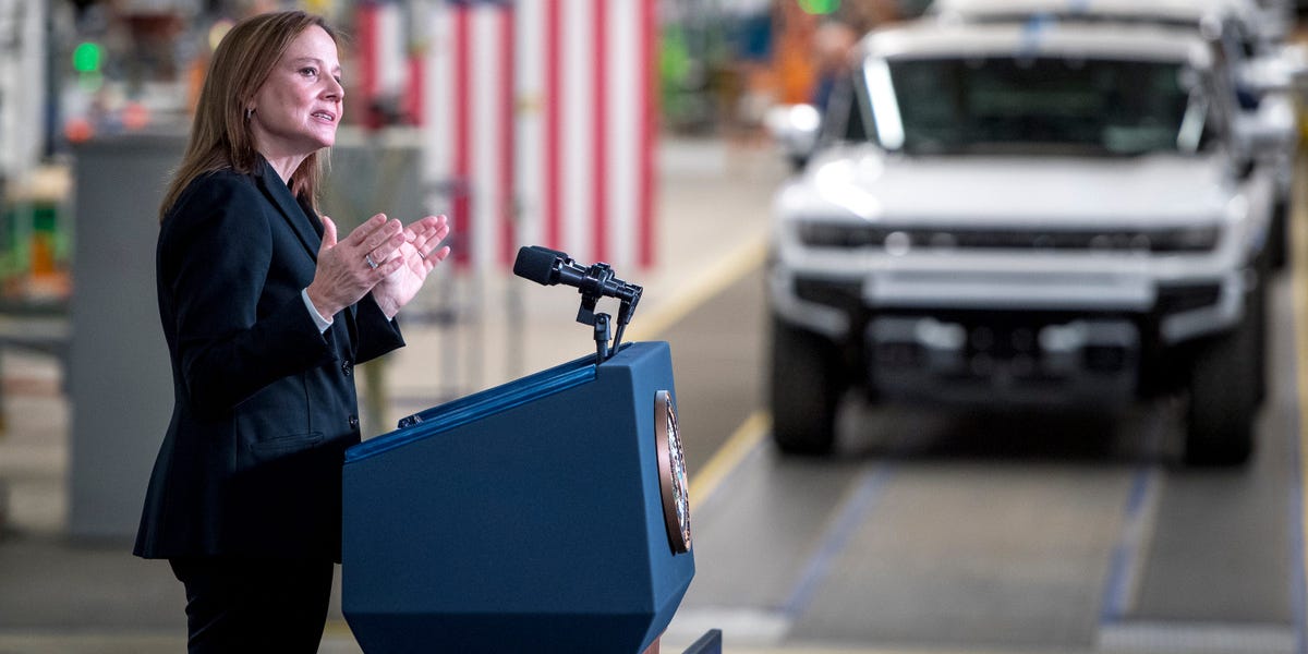The Truth About Electric Vehicles: Auto Execs Admit the Challenges
