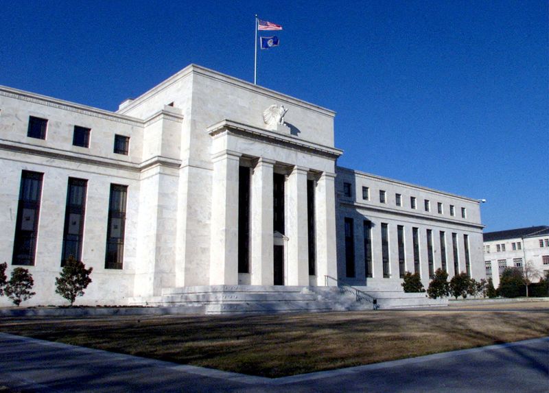 Economists Divided on Fed's Rate Cut Decision, March Uncertain - Reuters Poll