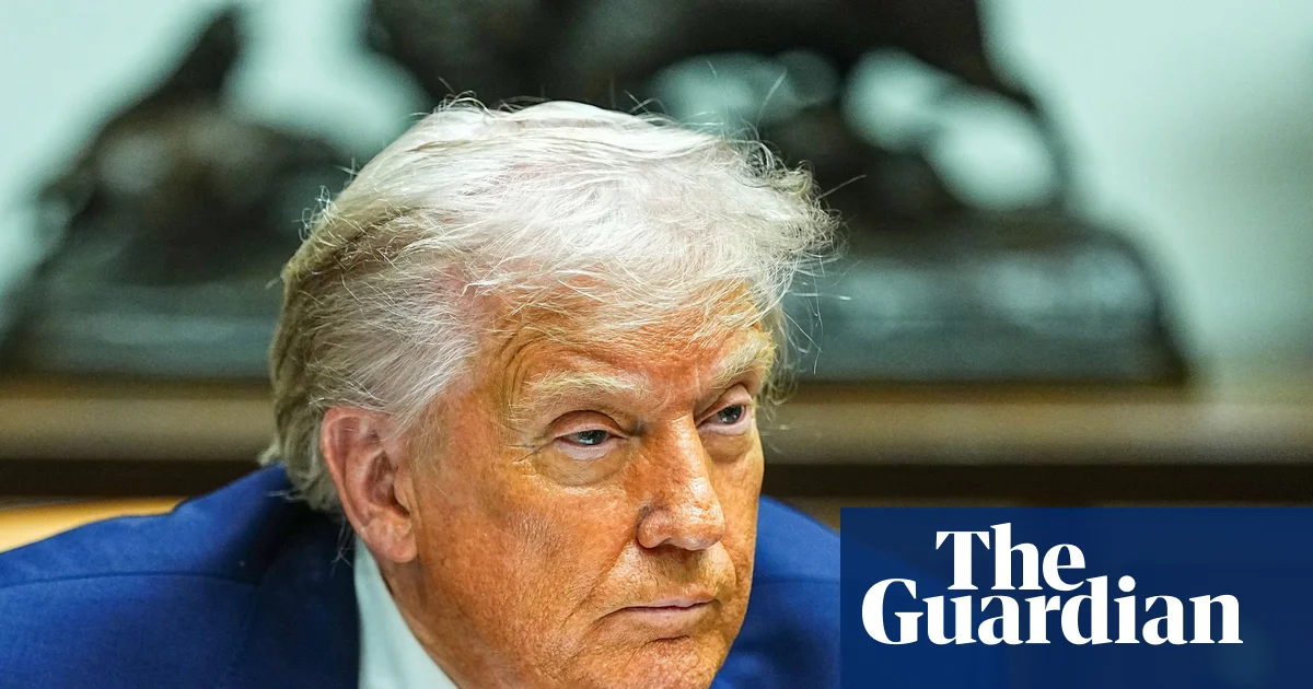 Featured image for Trump proposes one-year 10% cap on credit card interest rates amid industry criticism