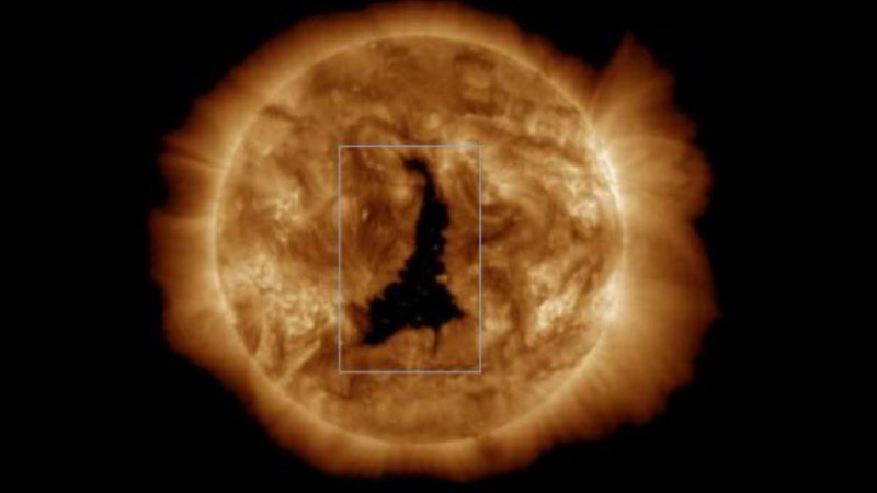 "Earth Braces for Impact: Geomagnetic Storm Threat Looms Until Tuesday"