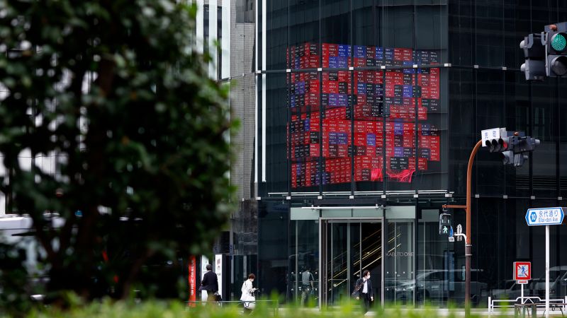 European Markets Rise Despite Bank Sector Concerns