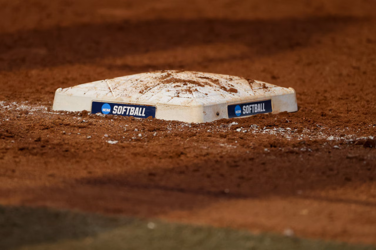 Featured image for Oregon and Ole Miss Clash in WCWS Elimination Thriller
