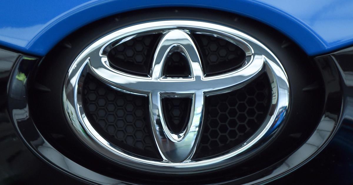 Featured image for Toyota Recalls 1.9 Million RAV4 SUVs in U.S. Due to Fire Risk