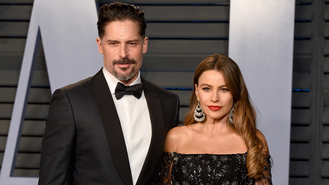 Featured image for "Sofía Vergara and Joe Manganiello's Amicable Divorce Settlement Revealed"