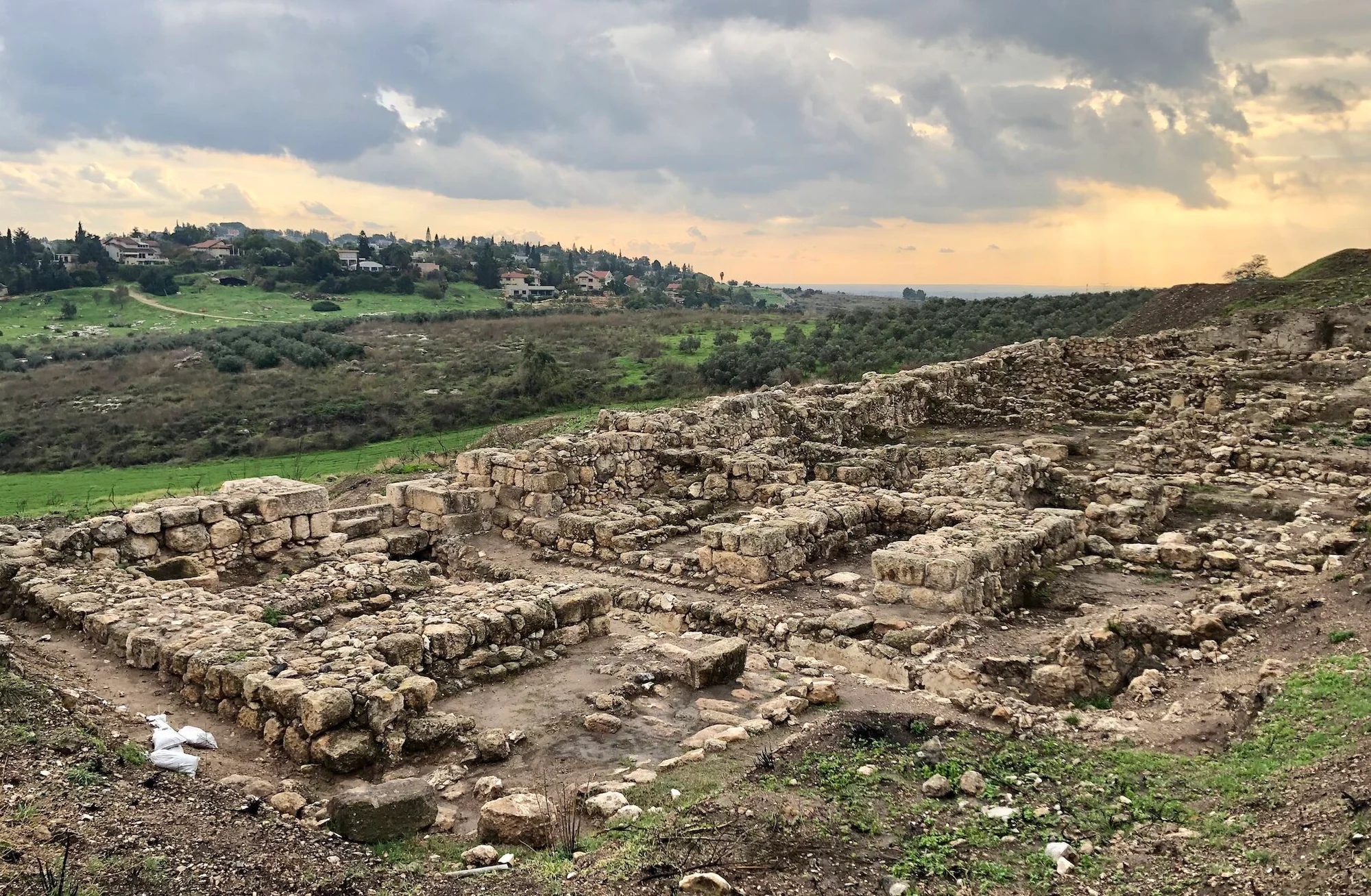 Featured image for Scientists Uncover Turbulent Past of Biblical City
