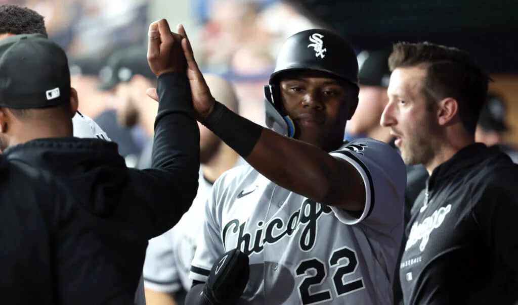 White Sox make 11 roster moves, including Anderson and Hamilton.