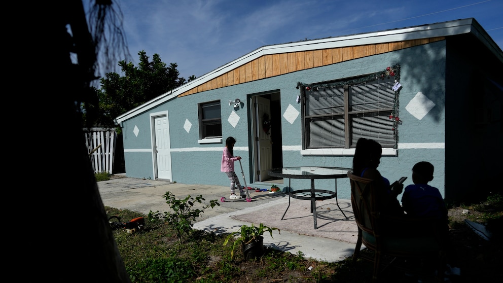 Featured image for "Immigration Policy Reduces Perilous Treks, Yet Border Crossings Persist"