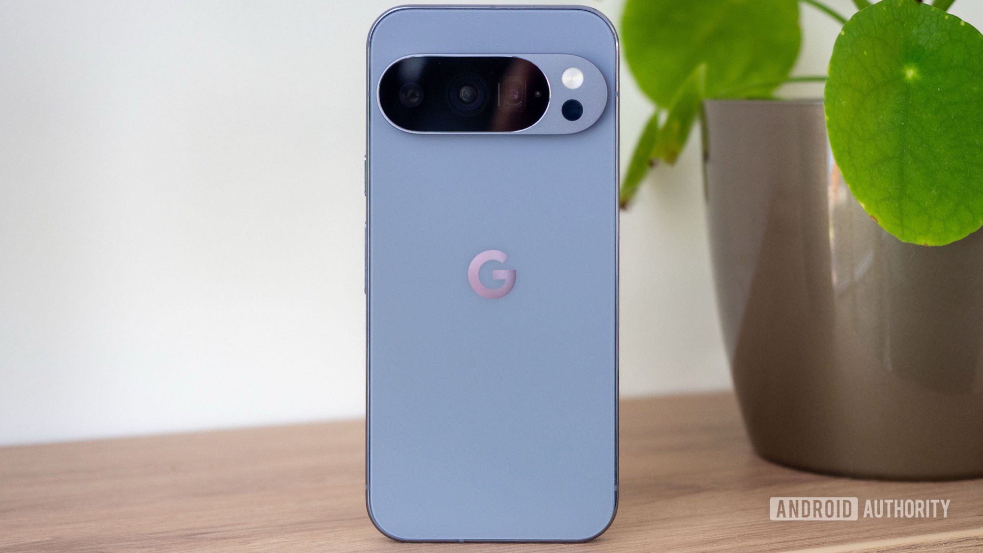 Featured image for Pixel 10 Series: Comparing Alternatives, Features, and AI Capabilities