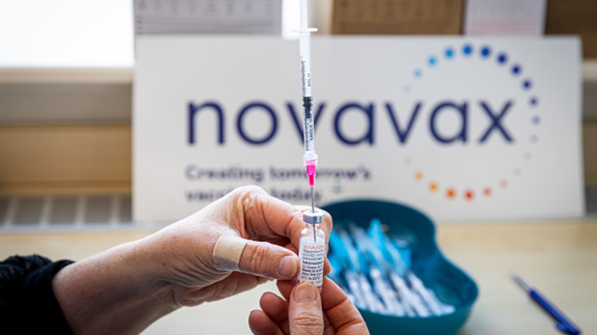 Novavax's Updated COVID Vaccine: A Strong Contender Against Pfizer and Moderna