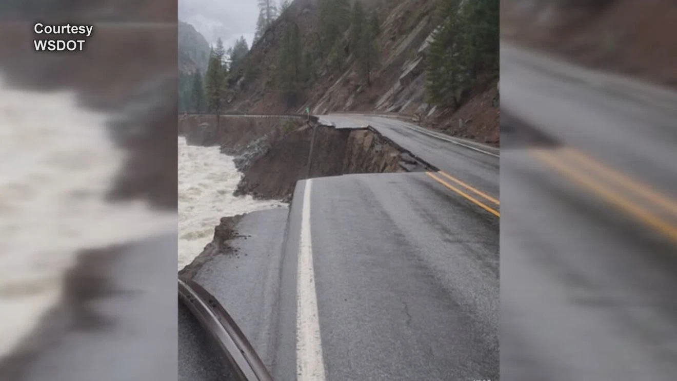 Featured image for US 2 Near Stevens Pass Reopens Ahead of Schedule, Restoring Ski Resort Access