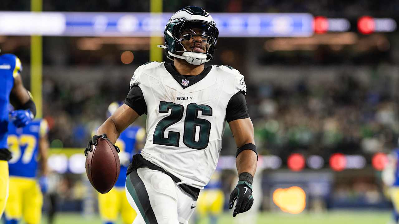 Featured image for Saquon Barkley and Joe Burrow Shine as November's Top NFL Players