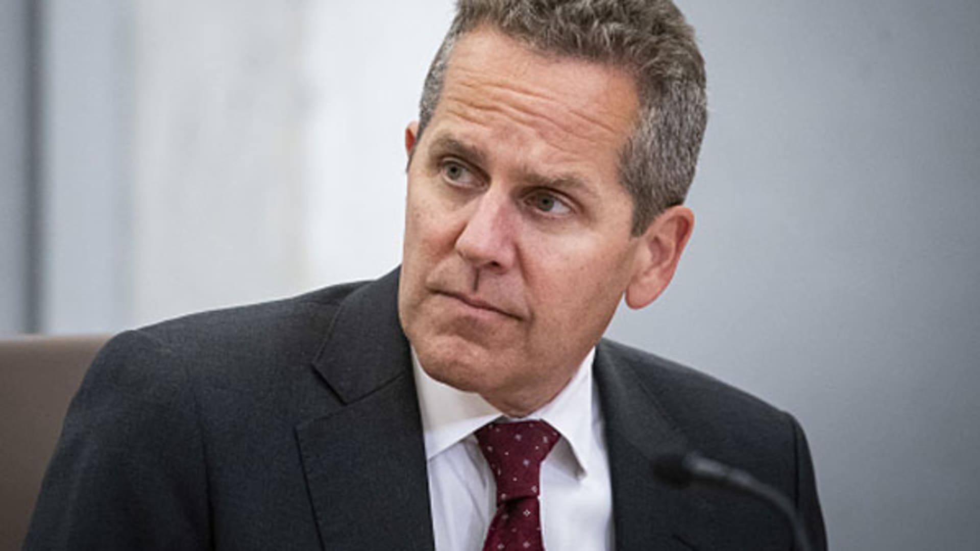 "Silicon Valley Bank Failure: A Textbook Example of Mismanagement, Says Fed Official"