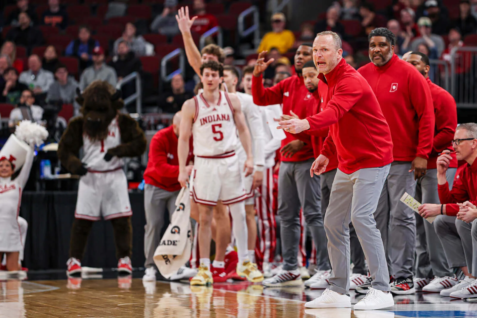 Indiana's DeVries era begins amid doubt after late-season exit