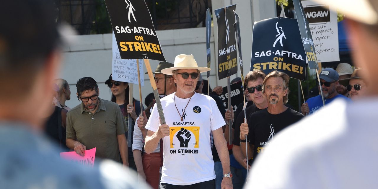 Unions Drive Worker Compensation to Record Highs